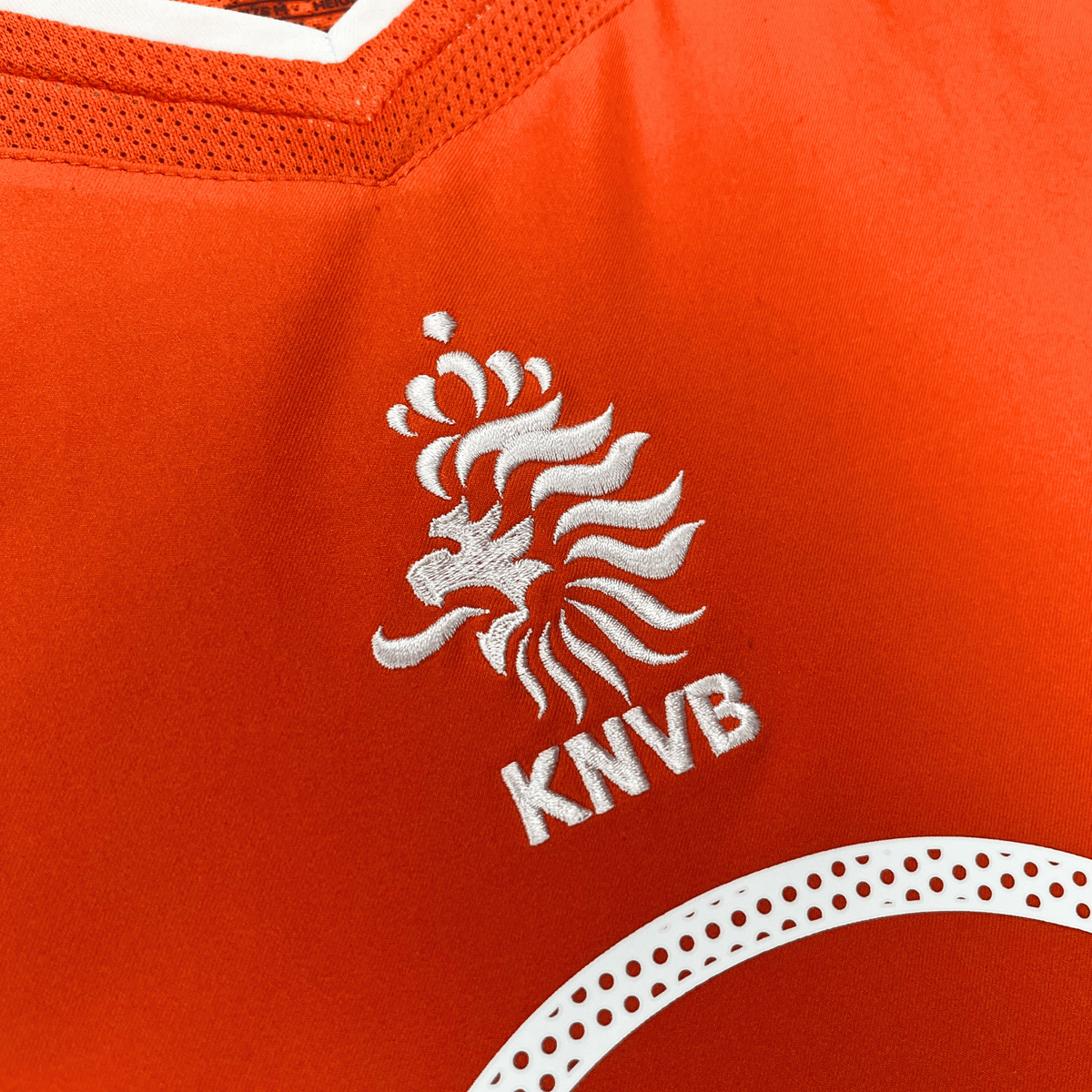 Vintage Netherlands 2004-2006 Home football shirt with Davids 8 print, size M | Nostalgic Football Shirts