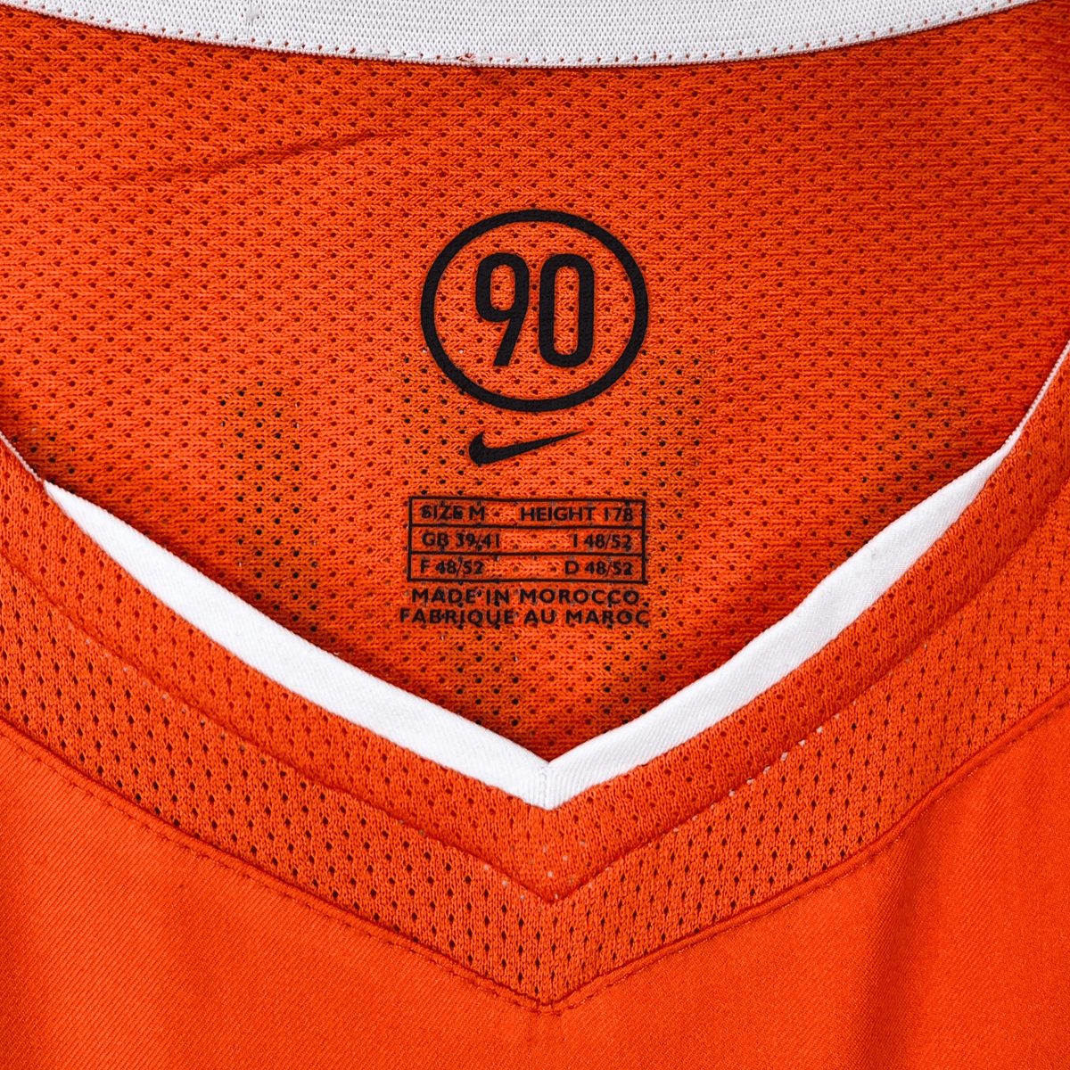 Original Netherlands 2004-2006 Home football shirt, size M, Davids 8 | Nostalgic Football Shirts