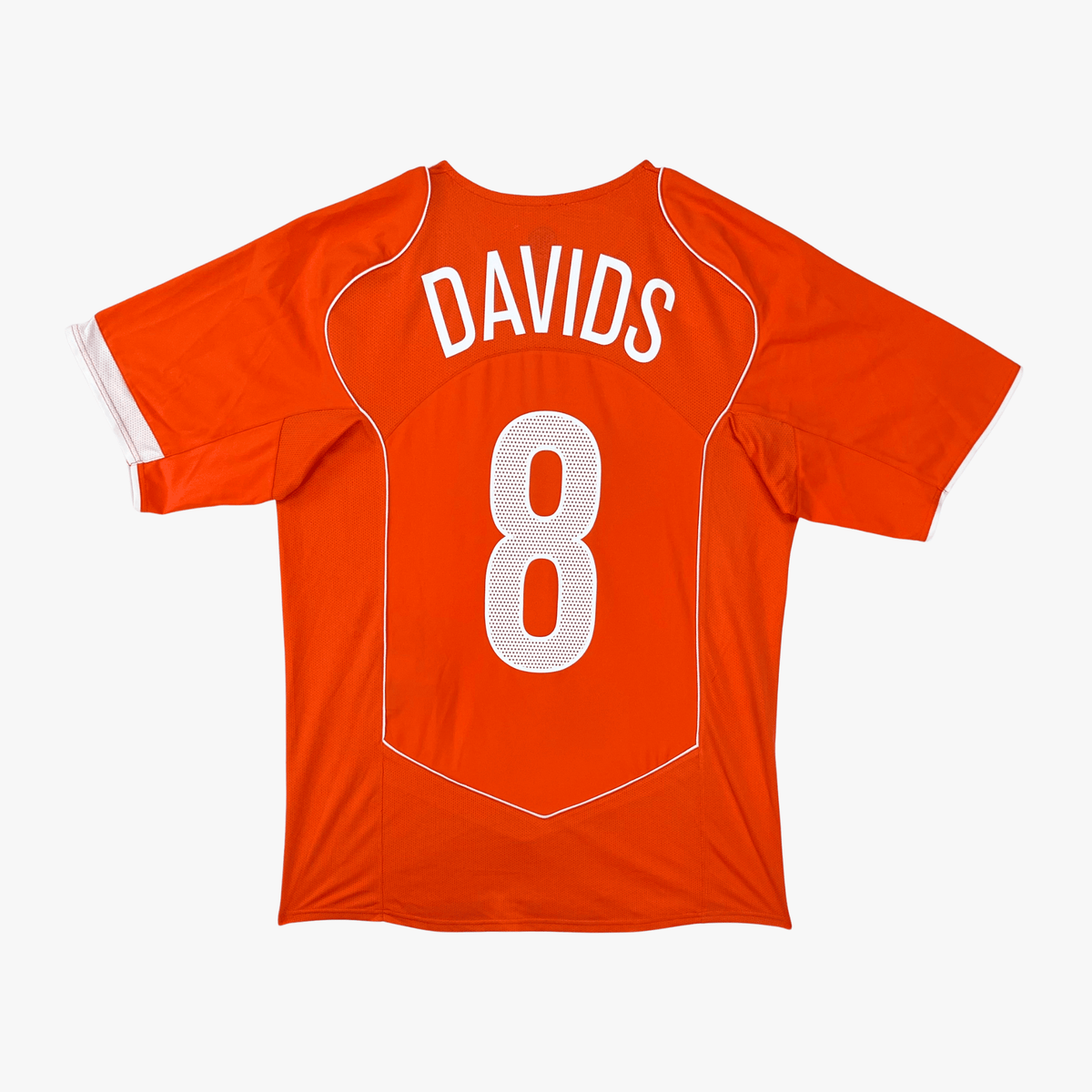 Vintage Netherlands 2004-2006 Home football shirt with Davids 8 print, size M | Nostalgic Football Shirts