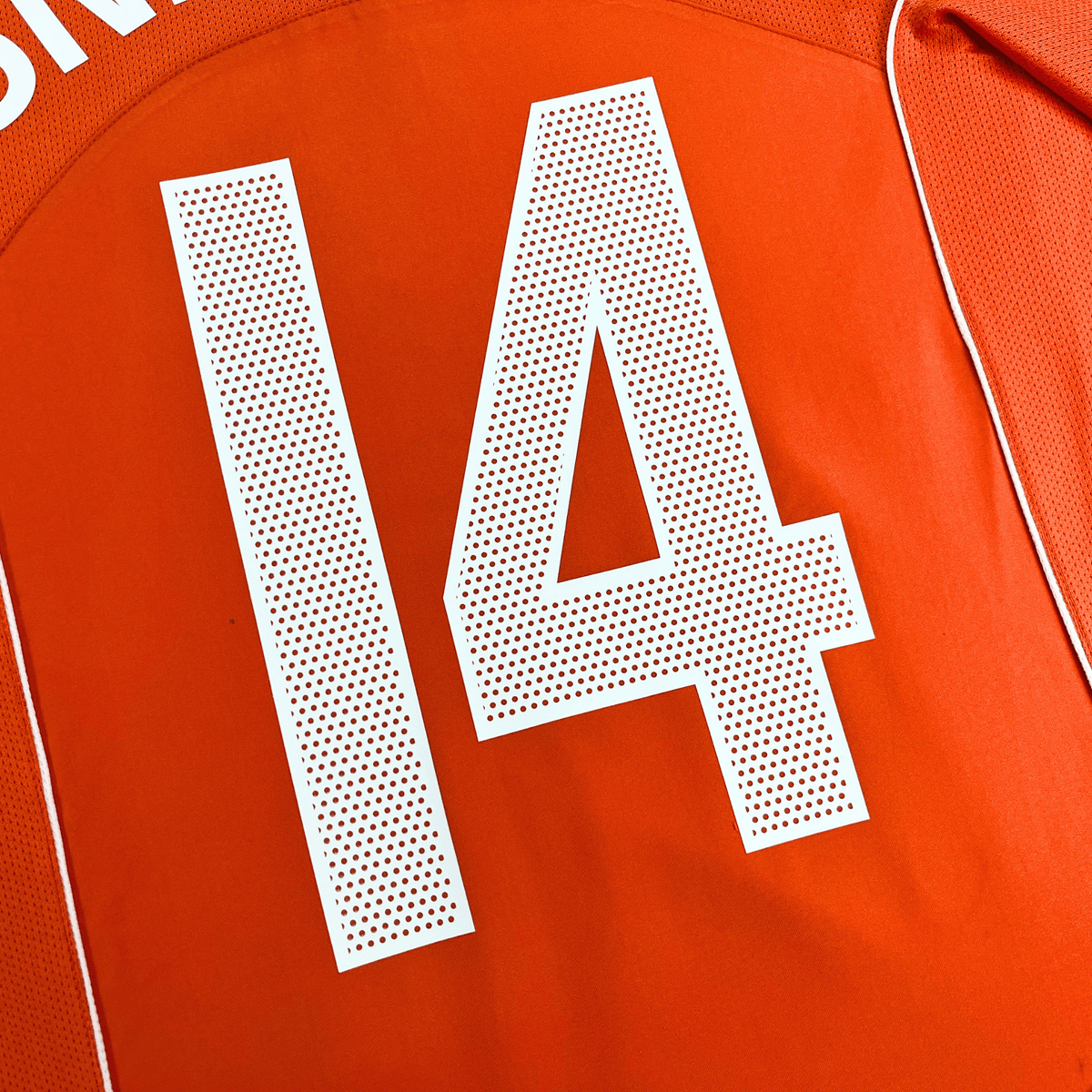 Original Netherlands 2004-2006 Home football shirt, size L, Sneijder 14 | Nostalgic Football Shirts