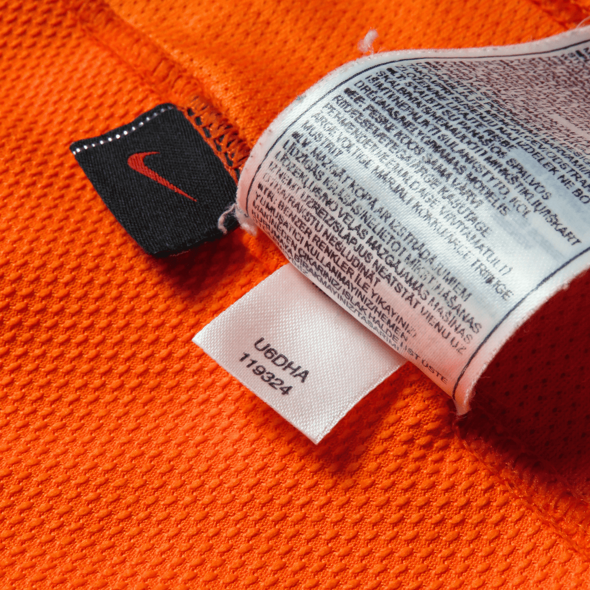 Authentic Nike Netherlands 2006-2008 Home shirt, Van Nistelrooy 9 on the back, size M | Nostalgic Football Shirts
