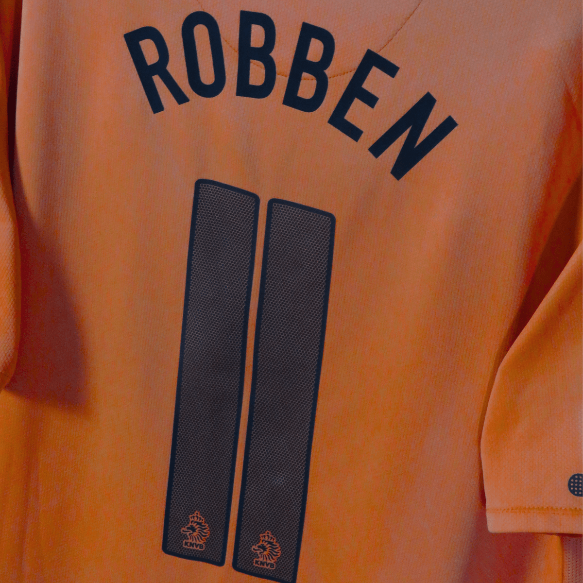 Retro Netherlands 2010-2011 Home football jersey by Nike, Robben 11, size L | Nostalgic Football Shirts
