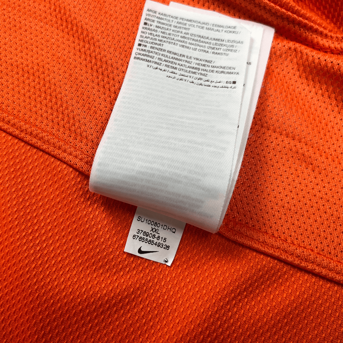 Vintage Netherlands 2010-2011 Home football shirt with Sneijder 10 print, size XXL | Nostalgic Football Shirts