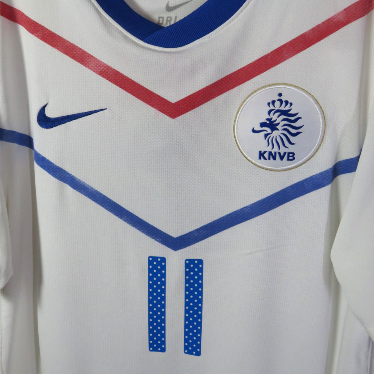 Original Netherlands 2010-2012 Away football shirt, size L, Robben 11, product code 376907-105 | Nostalgic Football Shirts