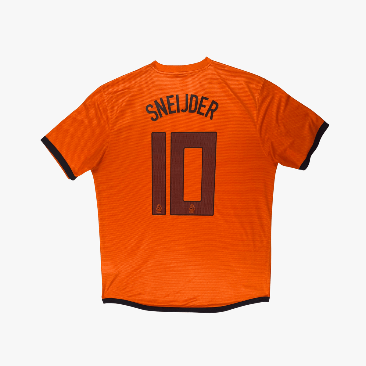Vintage Netherlands 2012-2014 Home football shirt with Sneijder 10 print, size L | Nostalgic Football Shirts