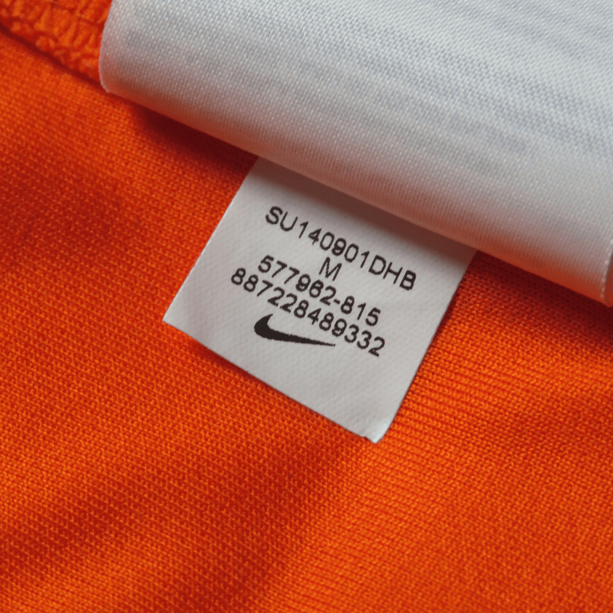 Original Netherlands 2014-2015 Home football shirt, size M, Robben 11 | Nostalgic Football Shirts