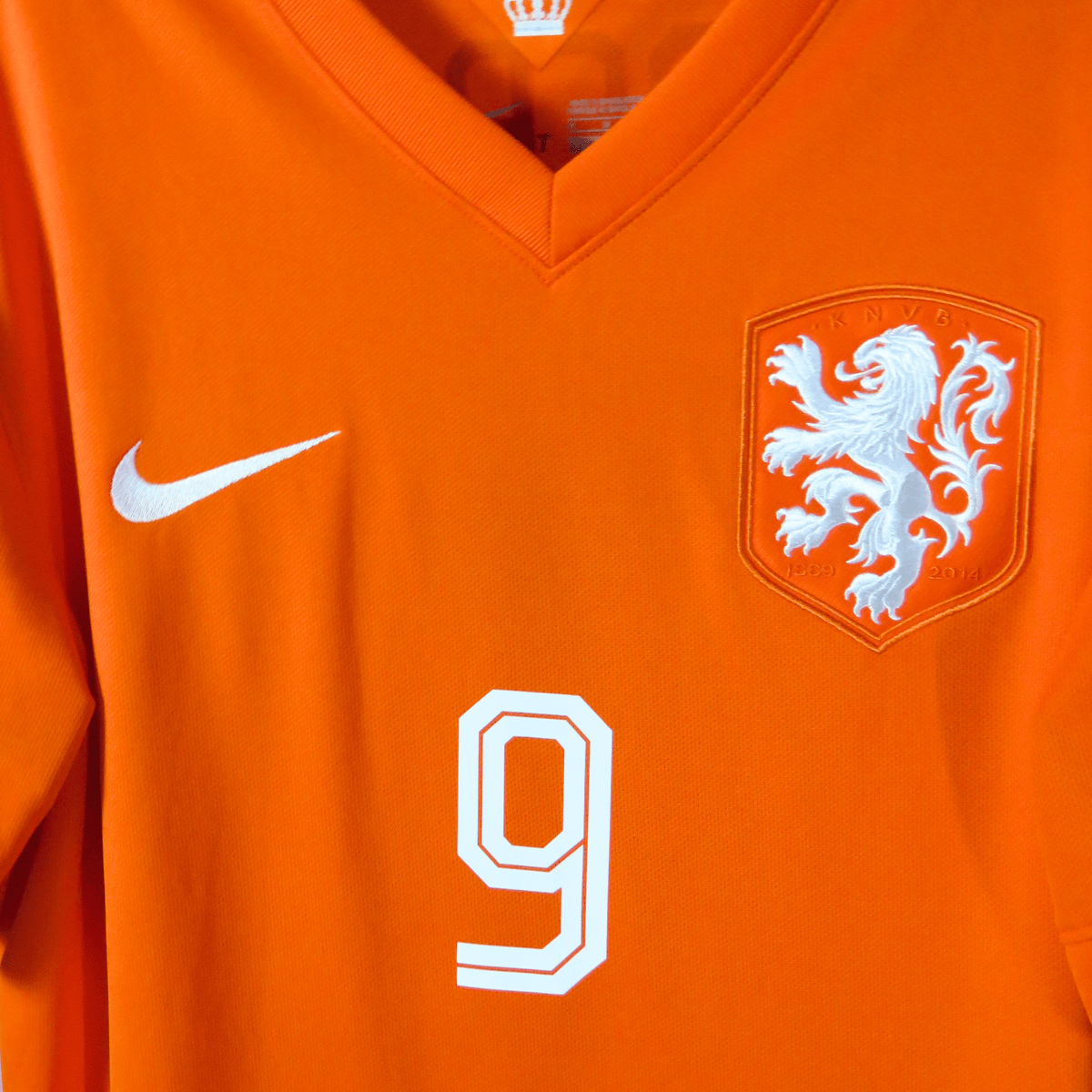 Original Netherlands 2014-2015 Home football shirt, size M, Van Persie 9 | Nostalgic Football Shirts