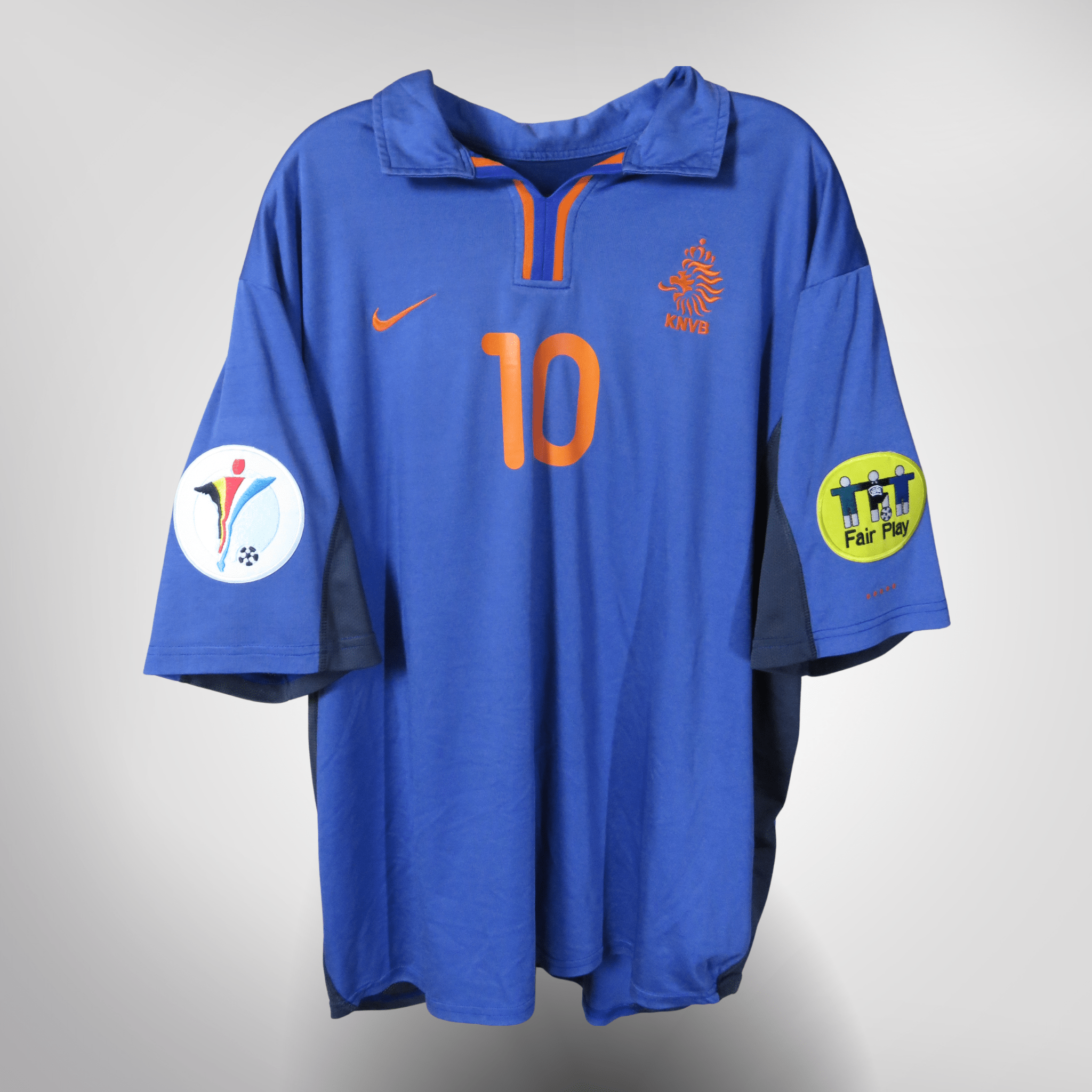 Netherlands 2000-02 Away Bergkamp #10 Shirt XL