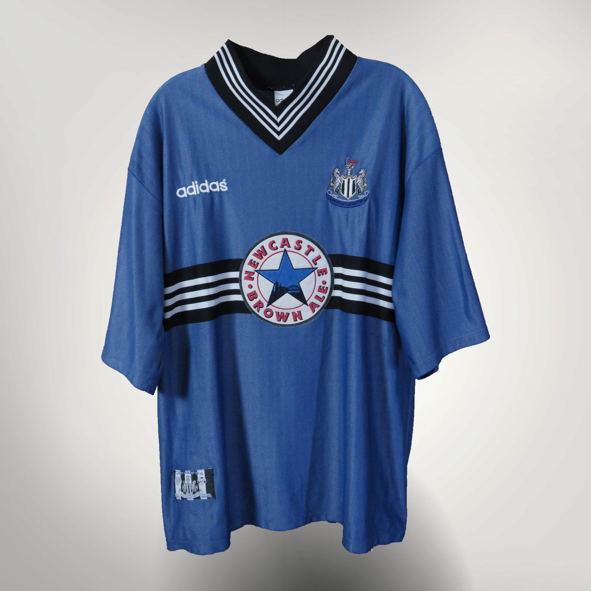 Newcastle United 1996-1997 Away shirt, Shearer 9, Adidas, size XXL | Nostalgic Football Shirts