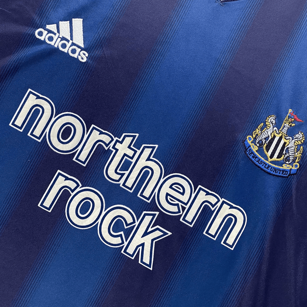 Original Newcastle United 2004-2005 Away football shirt, size M, Shearer 9 | Nostalgic Football Shirts