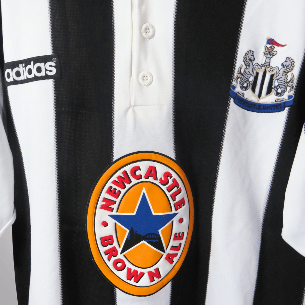 Newcastle United 1995-97 Home Shearer #9 Shirt L