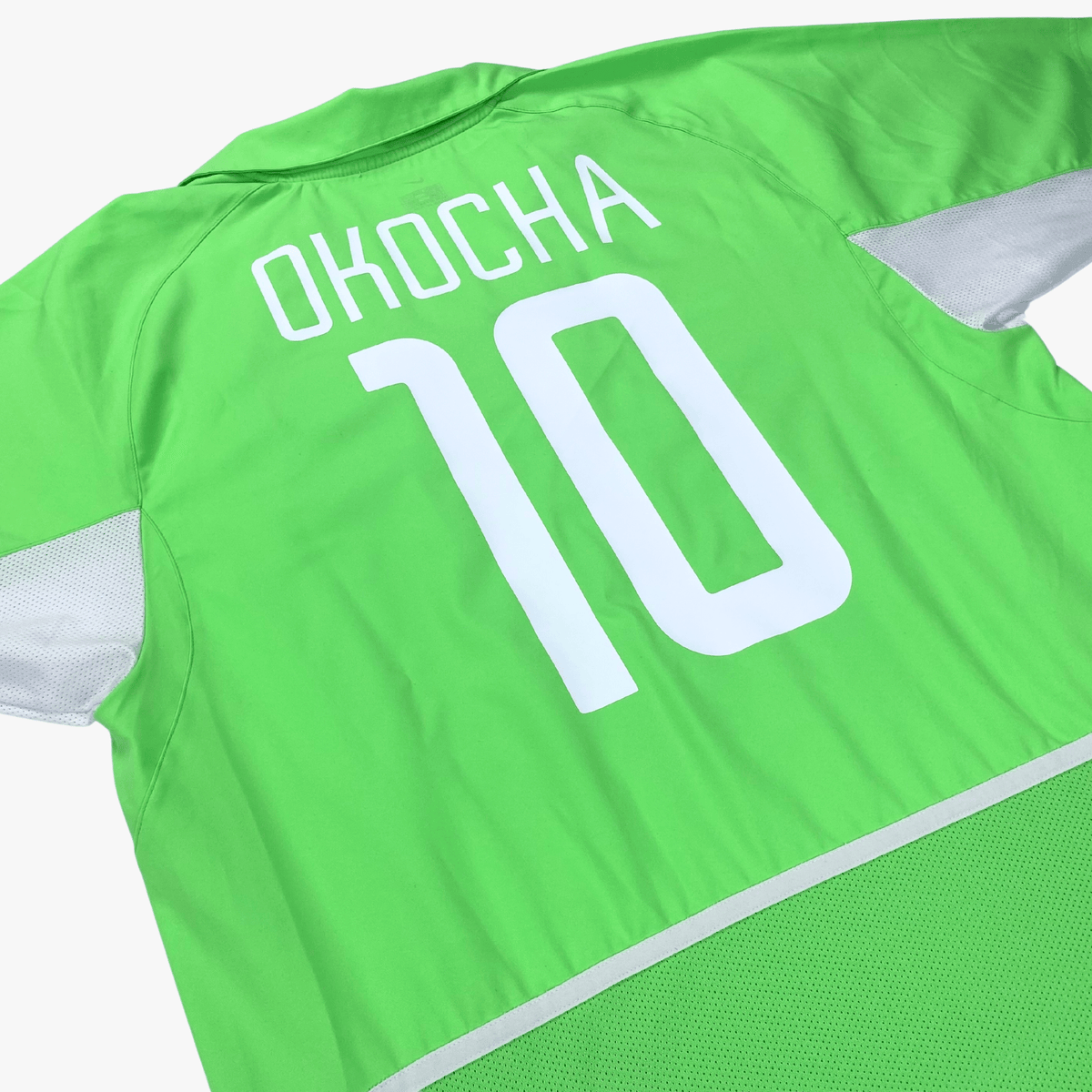 Retro Nigeria 2002-2004 Home football jersey by Nike, Okocha 10, size M | Nostalgic Football Shirts
