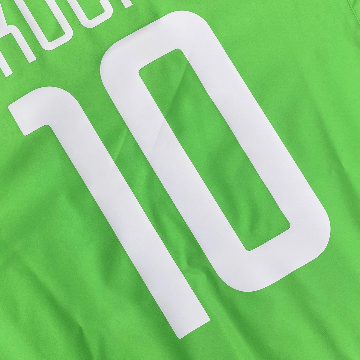 Vintage Nigeria 2002-2004 Home football shirt with Okocha 10 print, size M | Nostalgic Football Shirts