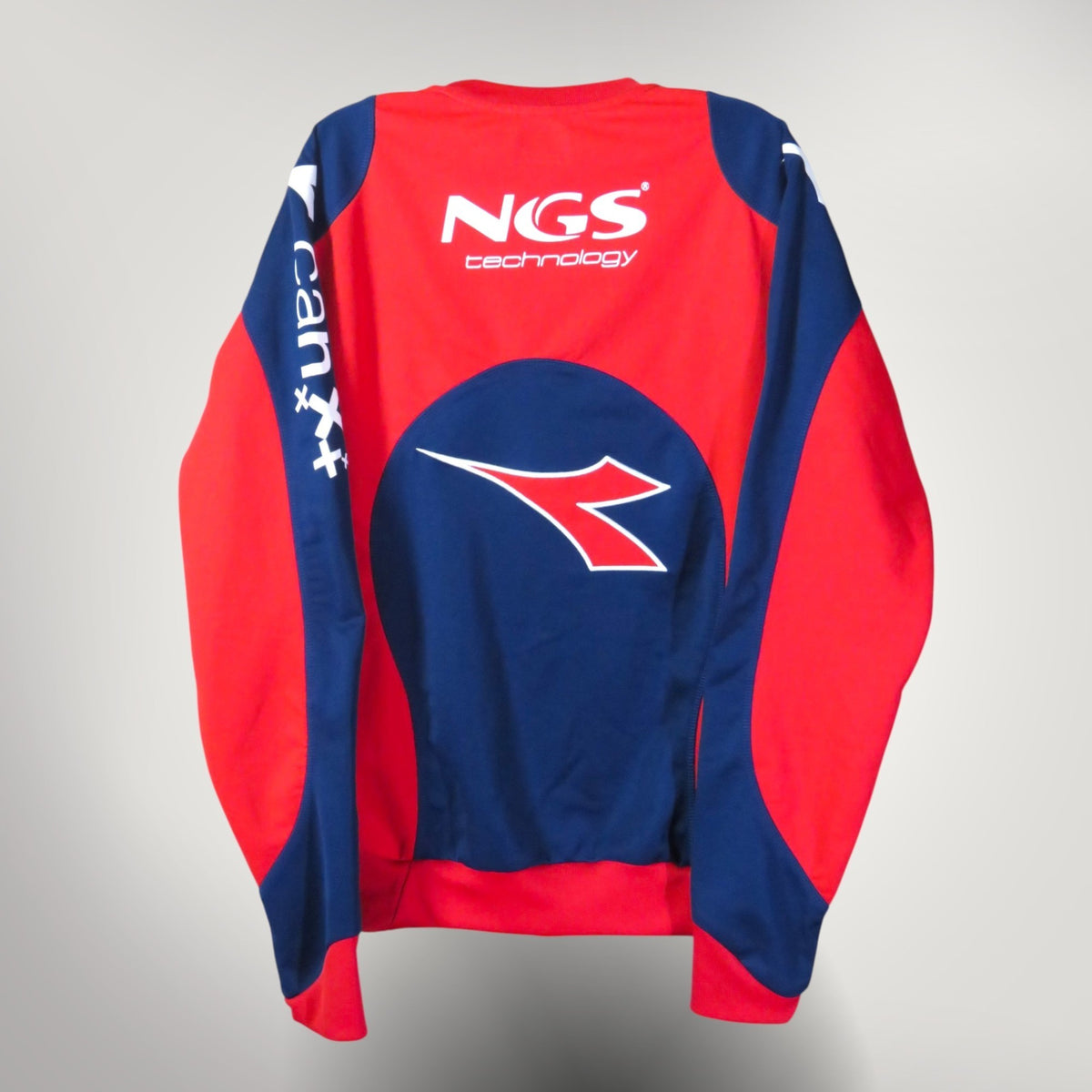 Authentic Diadora Osasuna 2008-2009 sweater, size L | Nostalgic Football Shirts