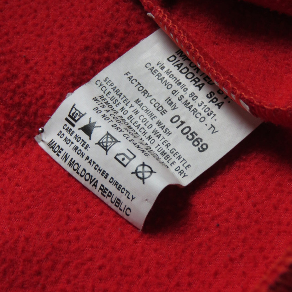 Authentic Diadora Osasuna 2008-2009 sweater, size L | Nostalgic Football Shirts