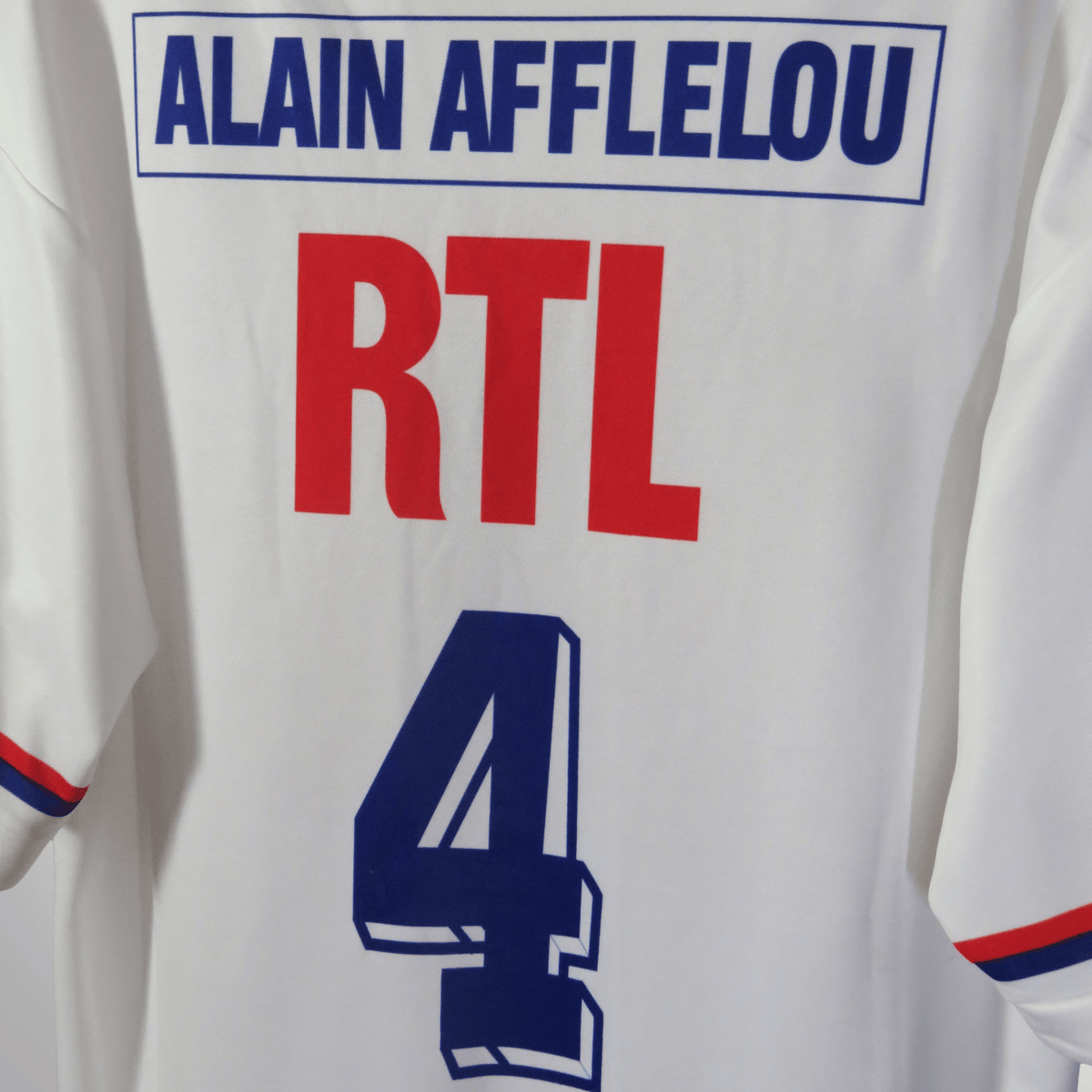 Original PSG 1990-1991 Home football shirt, size M | Nostalgic Football Shirts
