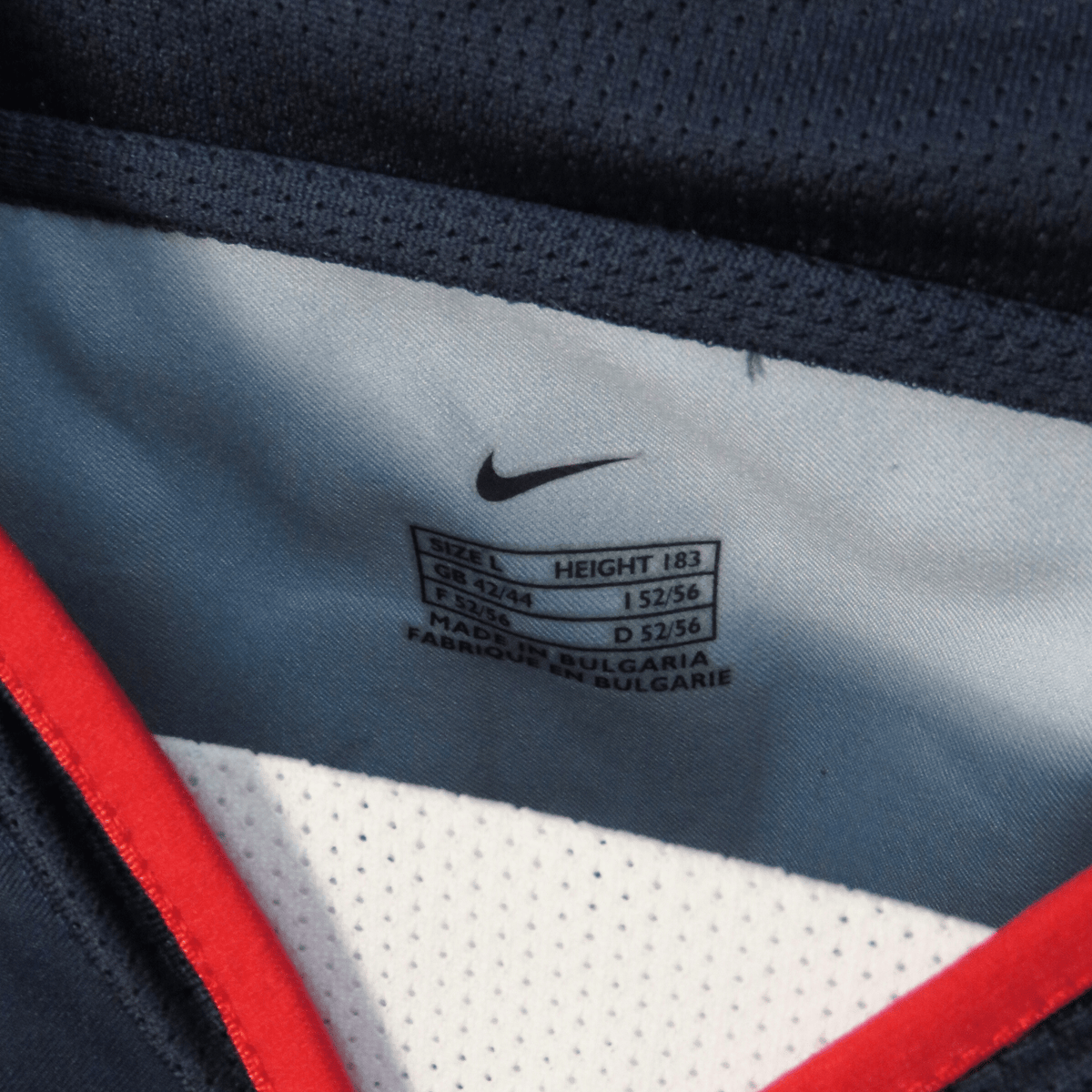 Vintage PSG 2003-2004 Home football shirt with Ronaldinho 10 print, size L | Nostalgic Football Shirts