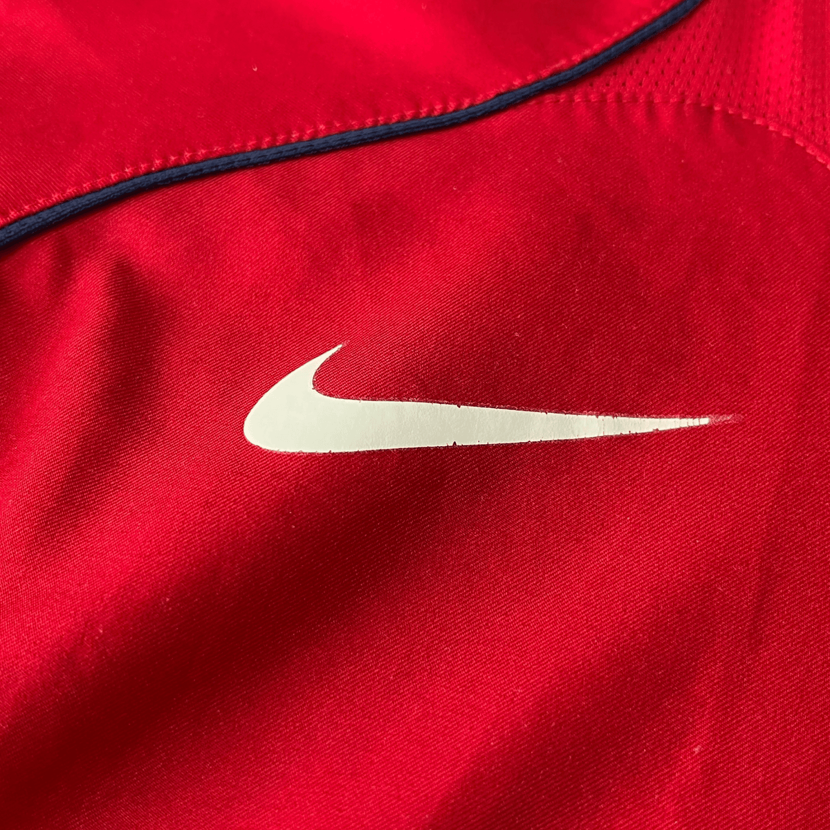 Authentic Nike PSG 2004-2005 Away shirt, size XL | Nostalgic Football Shirts