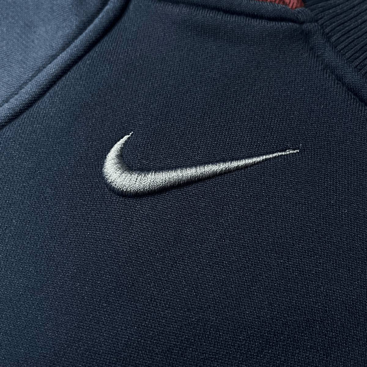 Vintage PSG 2004-2005 sweater, size XL | Nostalgic Football Shirts