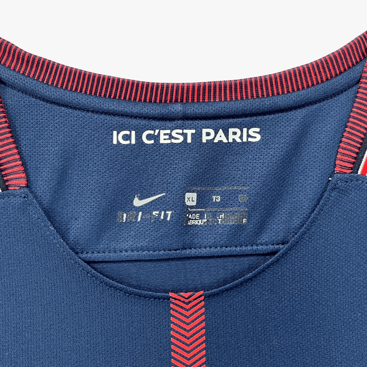 Retro PSG 2017-2018 Home football jersey by Nike, Cavani 9, size XL | Nostalgic Football Shirts