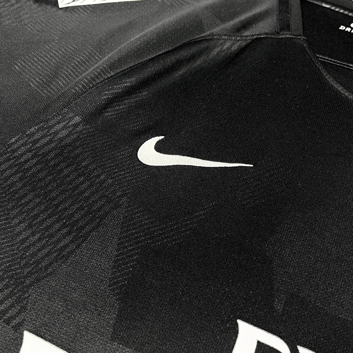 Vintage PSG 2017-2018 Third football shirt with Mbappé 29 print, size L | Nostalgic Football Shirts