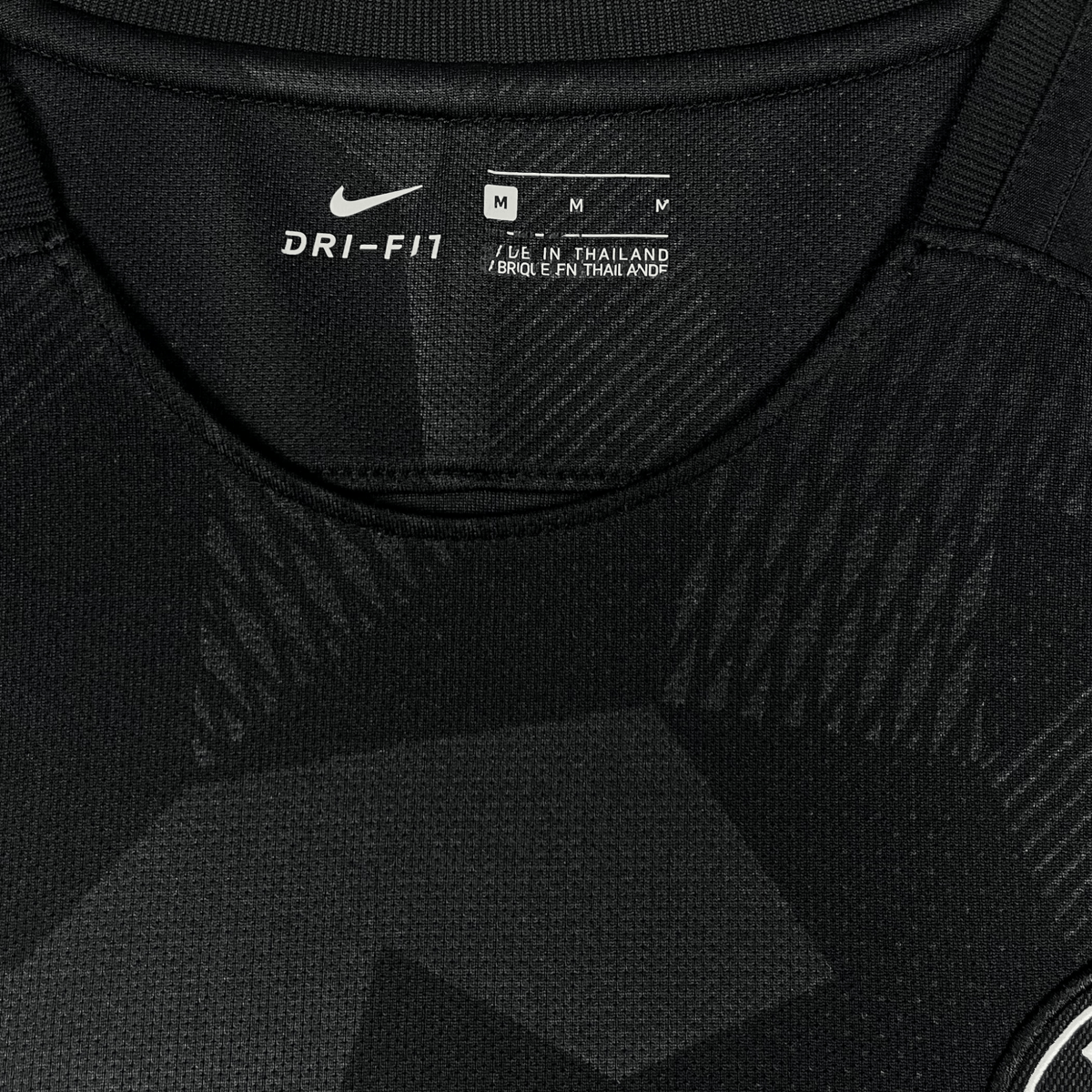 Retro PSG 2017-2018 Third football jersey by Nike, Mbappé 29, size M | Nostalgic Football Shirts