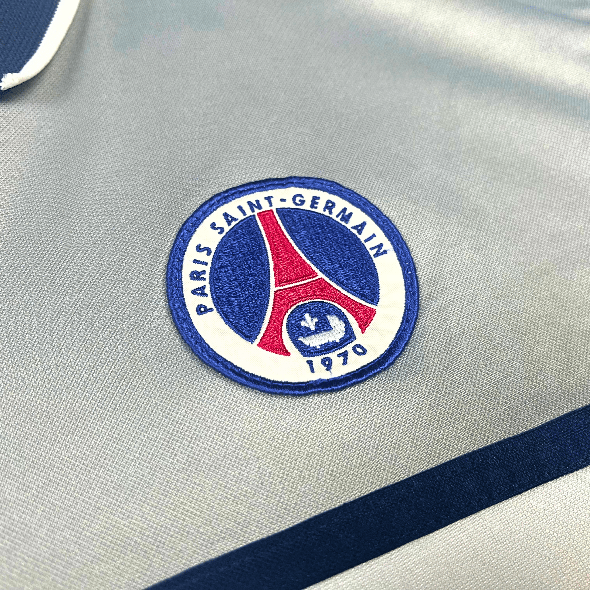 PSG 1999-00 Away Shirt L