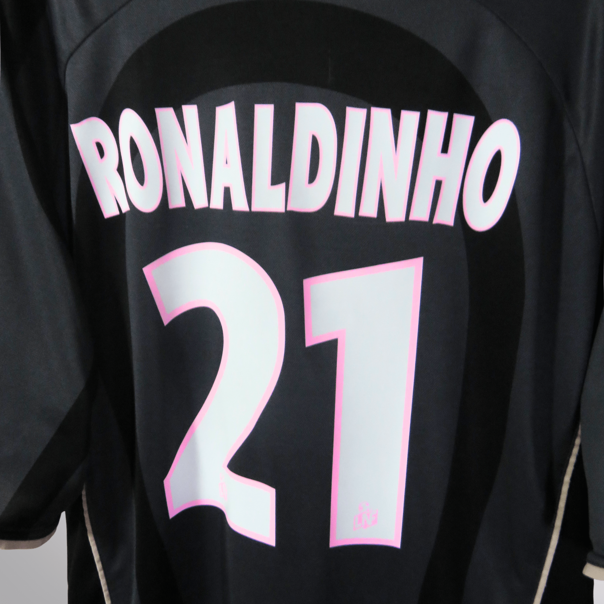 PSG 2001-02 Third Ronaldinho #21 Shirt XL