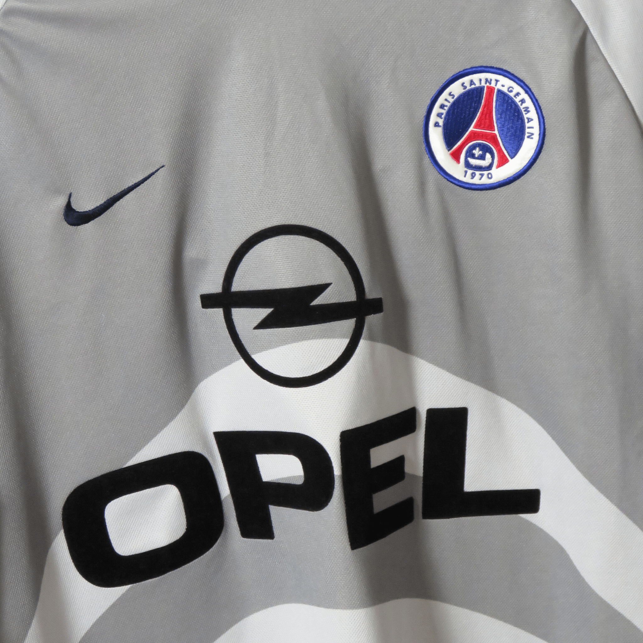 PSG 2001-02 Away Ronaldinho #21 Shirt M