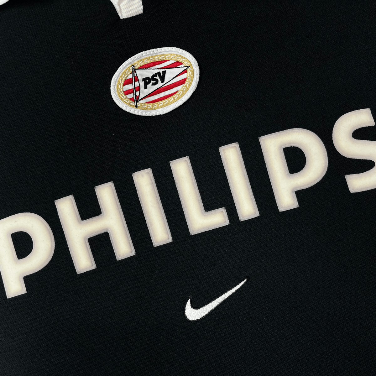 Retro PSV 1999-2000 Away football jersey by Nike, size XL | Nostalgic Football Shirts