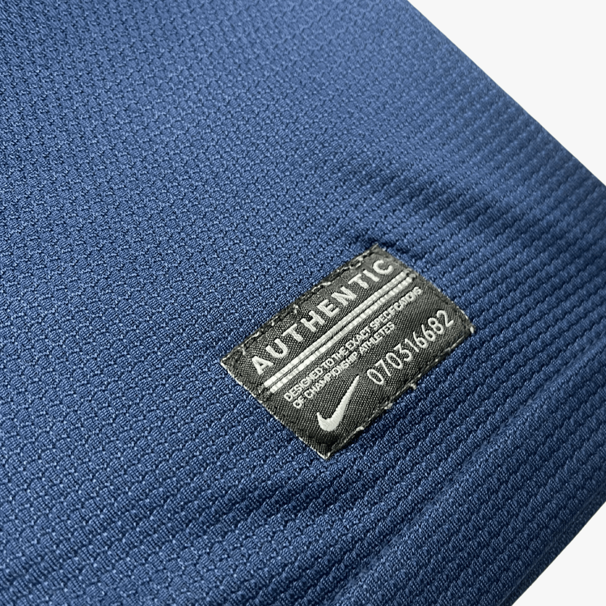 PSV 2013-14 Away Shirt XL