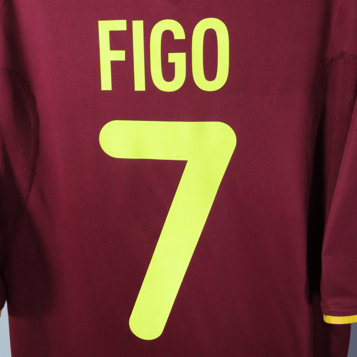 Retro Portugal 2000-2002 Home football jersey by Nike, Figo 7, size M | Nostalgic Football Shirts