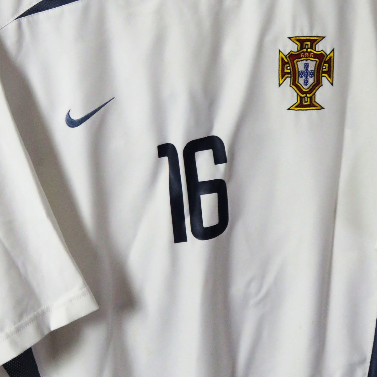 Portugal 2002-2004 Away shirt, Ronaldo 16, Nike, size XL, product code 182232 | Nostalgic Football Shirts