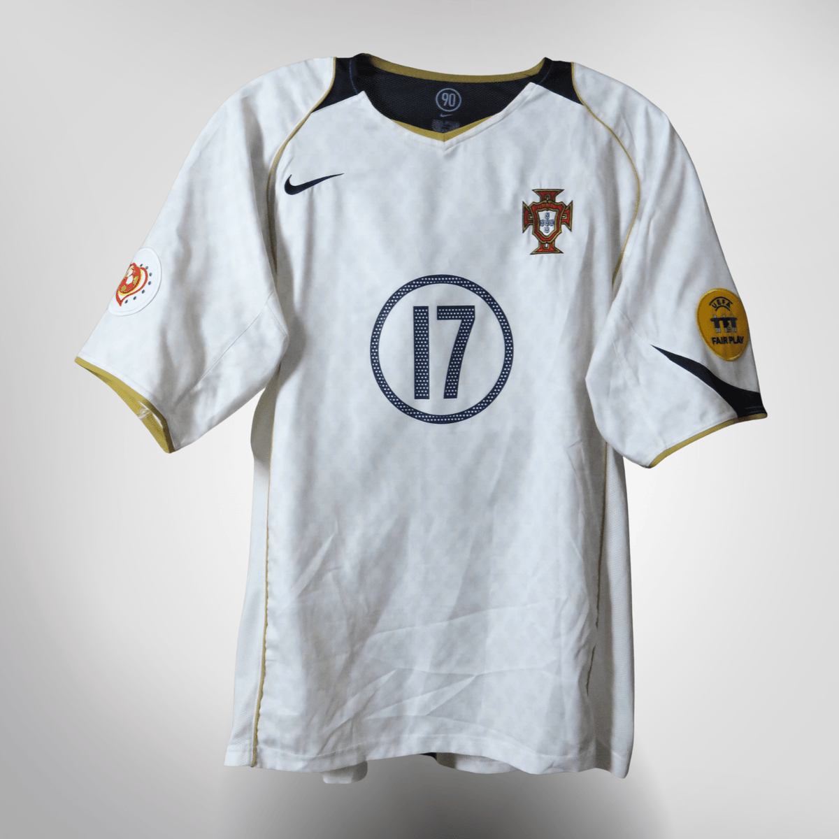 Authentic Nike Portugal 2004-2006 Away shirt, Ronaldo 17 on the back, size XL | Nostalgic Football Shirts
