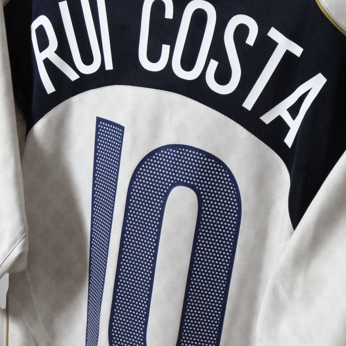 Retro Portugal 2004-2006 Away football jersey by Nike, Rui Costa 10, size XL | Nostalgic Football Shirts