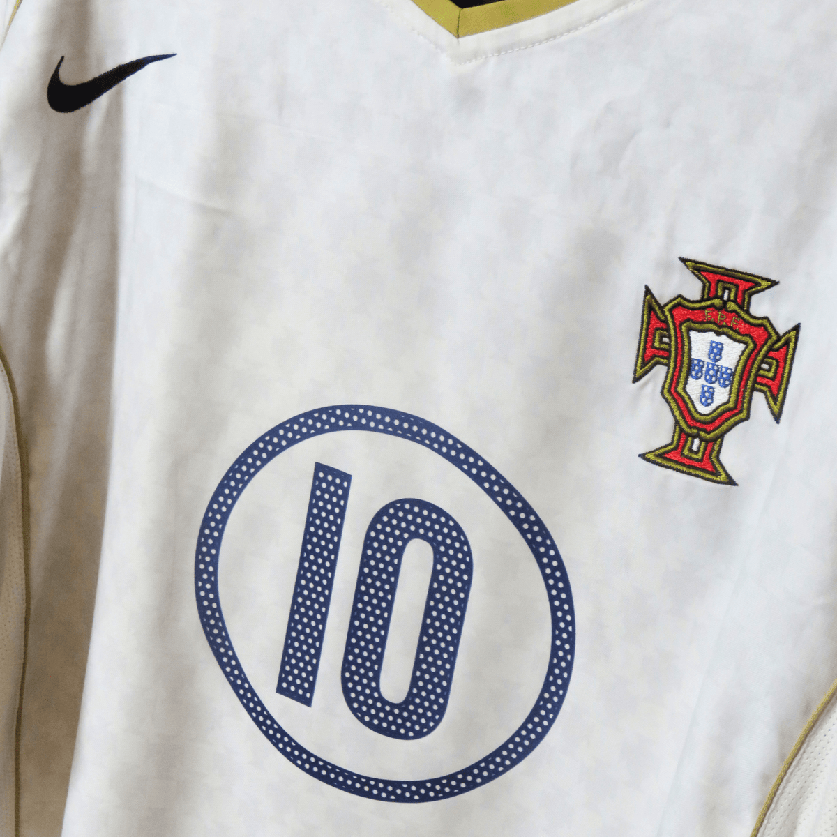 Original Portugal 2004-2006 Away football shirt, size XL, Rui Costa 10 | Nostalgic Football Shirts