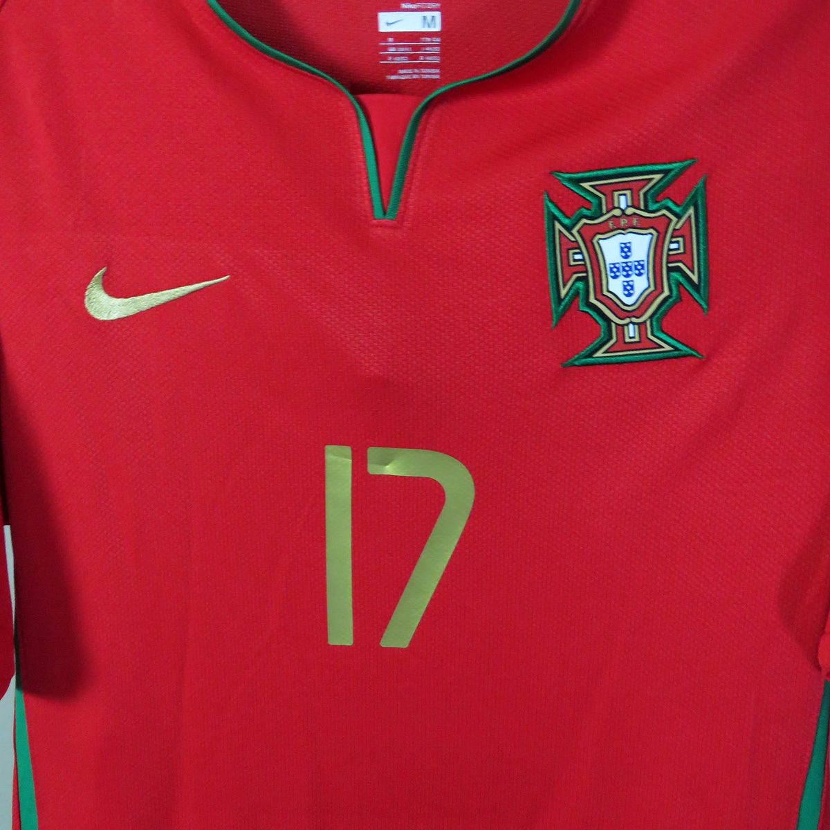 Portugal 2008-2009 Home shirt, Quaresma 17, Nike, size M, product code 265759-611 | Nostalgic Football Shirts