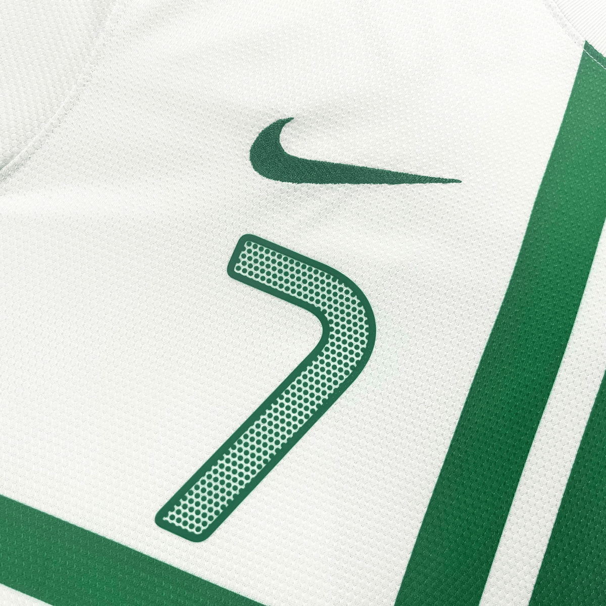 Authentic Nike Portugal 2012-2013 Away shirt, Ronaldo 7 on the back, size M | Nostalgic Football Shirts