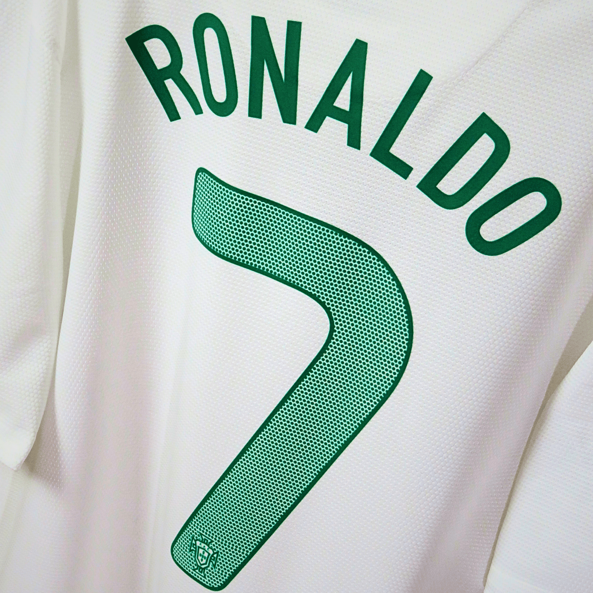 Retro Portugal 2012-2013 Away football jersey by Nike, Ronaldo 7, size XL | Nostalgic Football Shirts