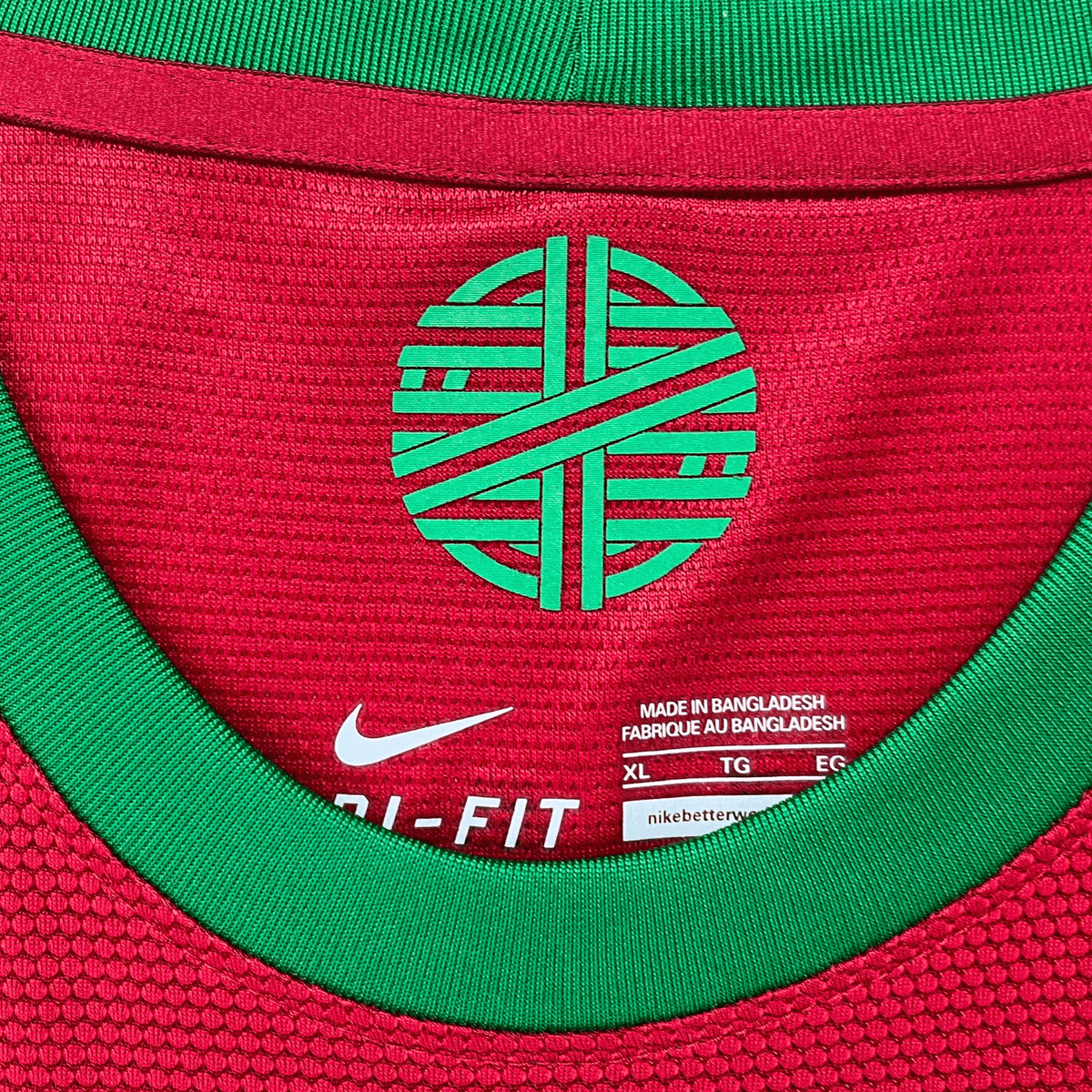Retro Portugal 2012-2013 Home football jersey by Nike, Ronaldo 7, size XL | Nostalgic Football Shirts