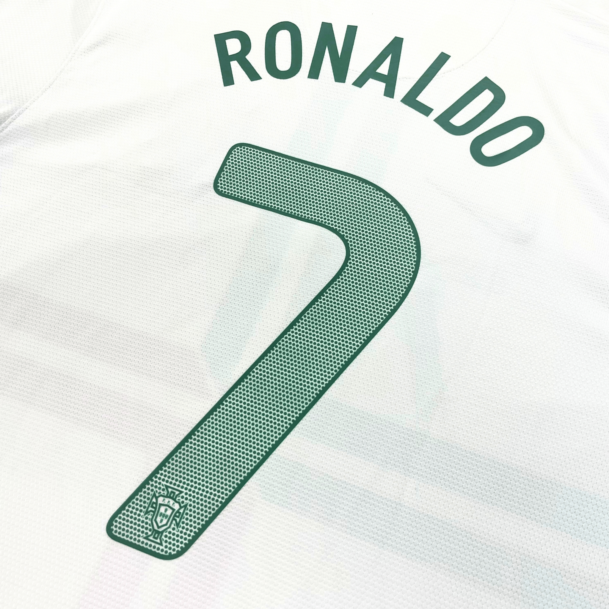 Portugal 2012-13 Away Ronaldo #7 Shirt M