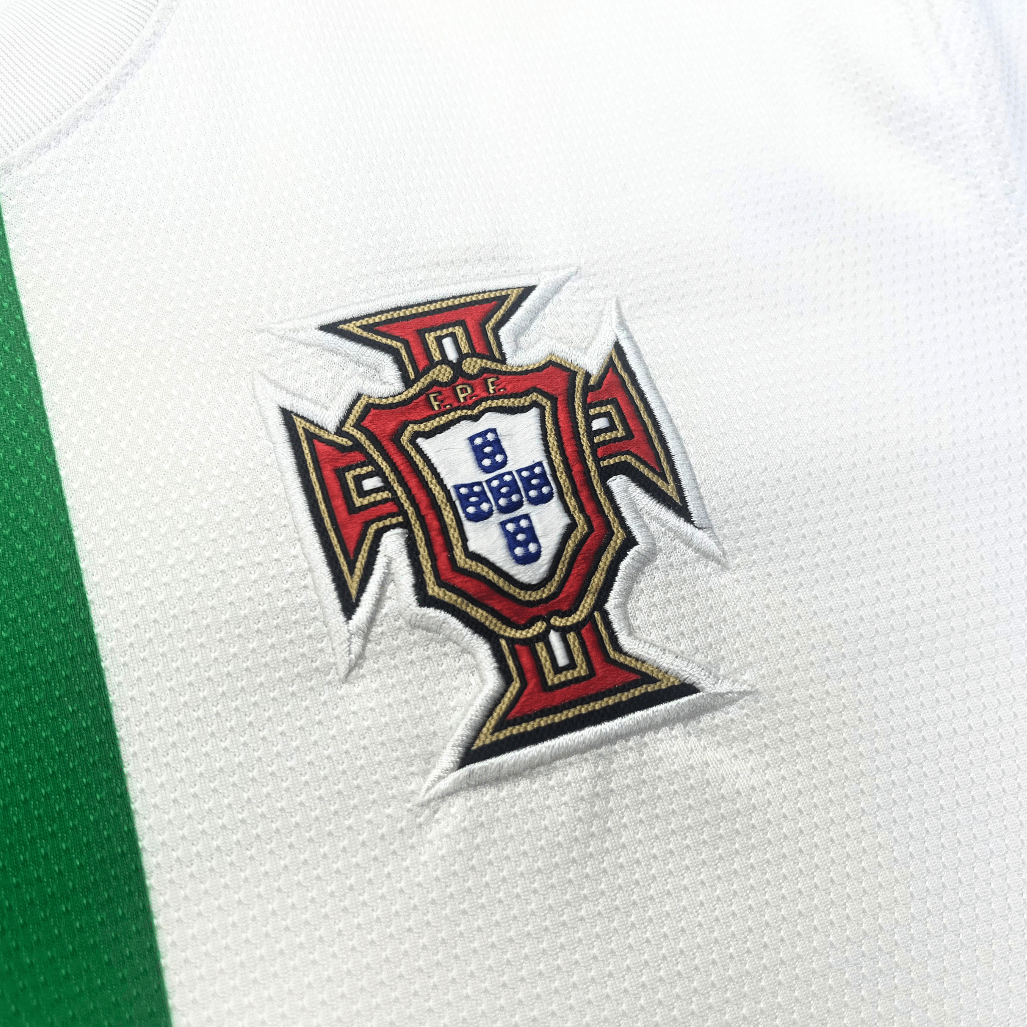 Portugal 2012-13 Away Ronaldo #7 Shirt M