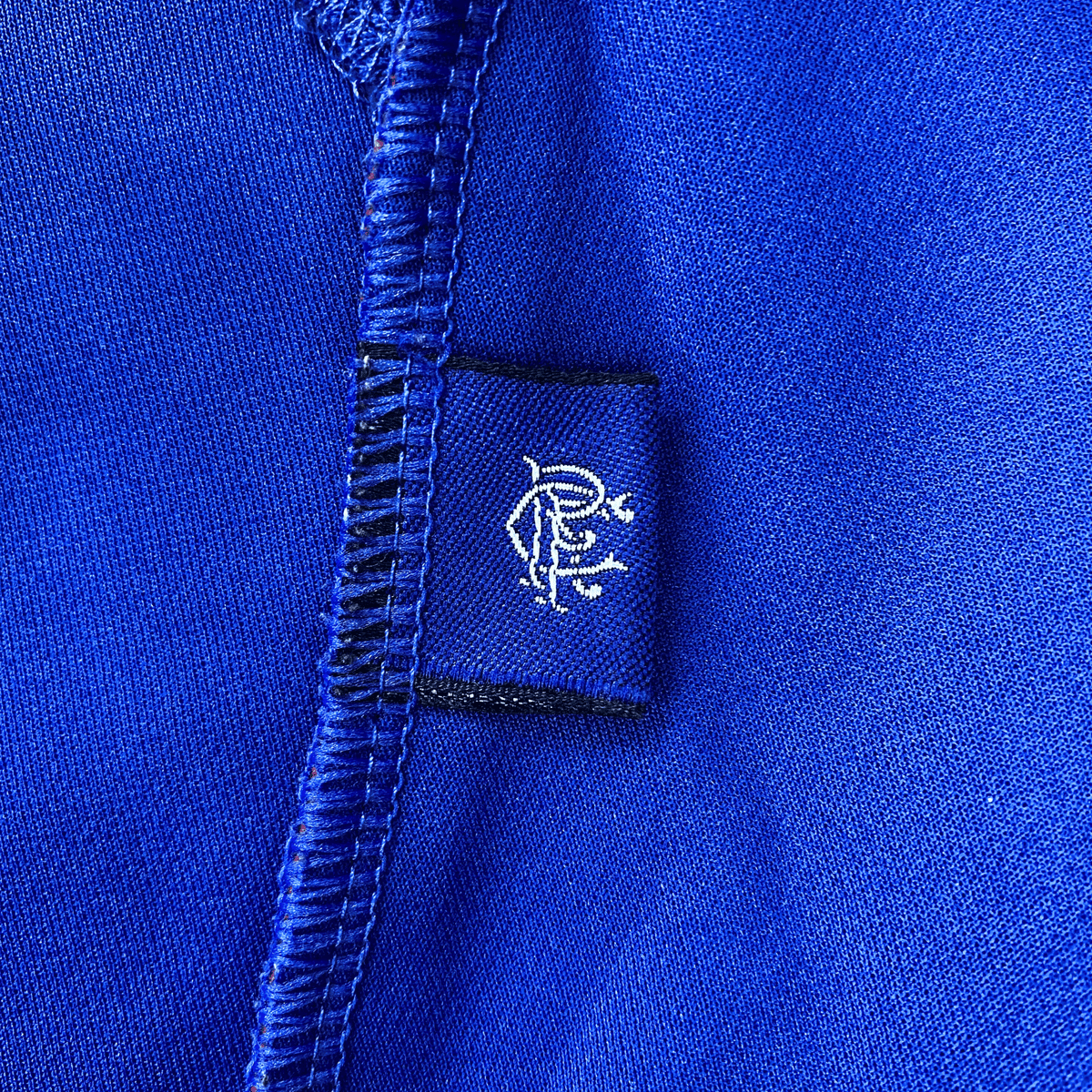 Vintage Rangers 2002-2003 Home football shirt with Arteta 23 print, size L | Nostalgic Football Shirts