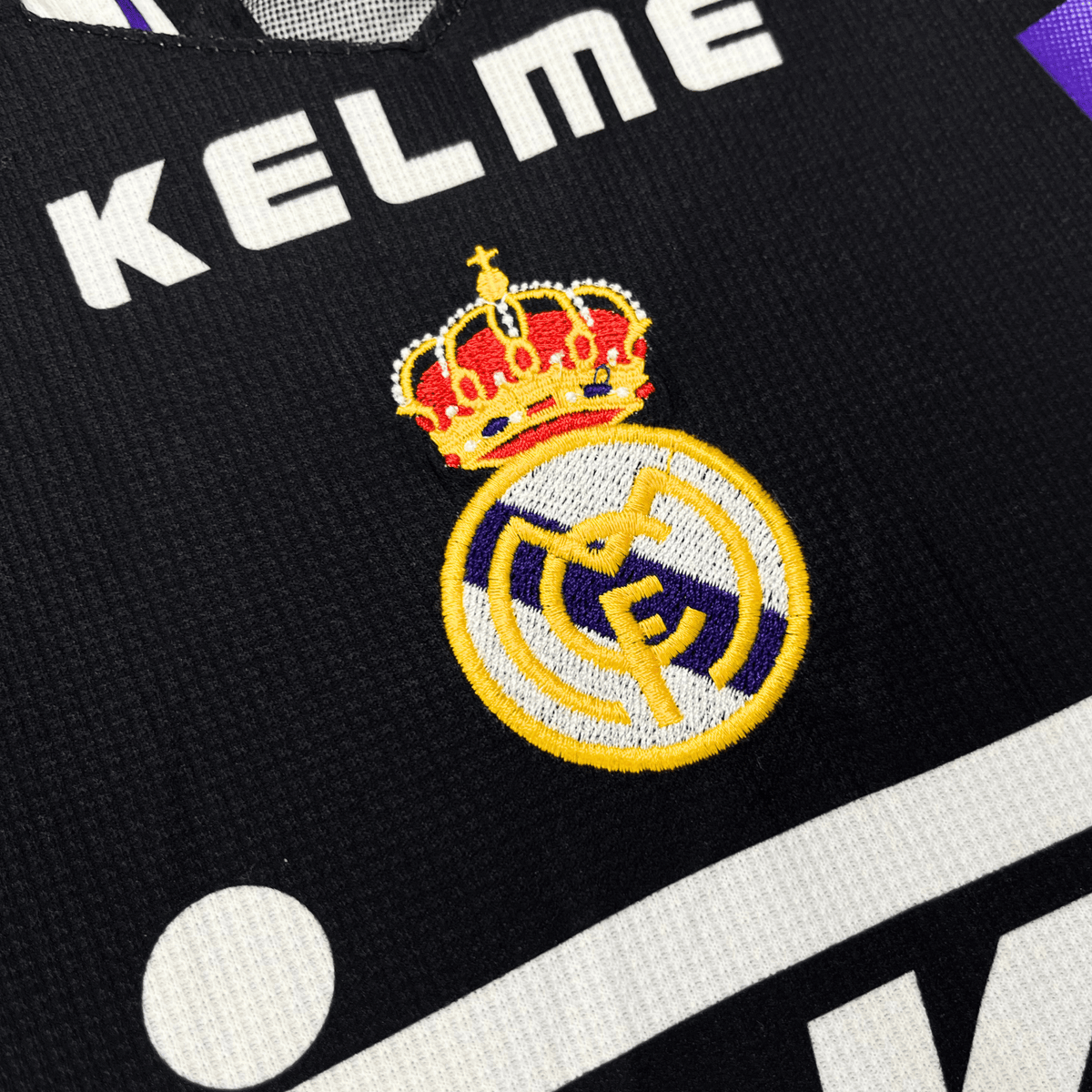 Vintage Real Madrid 1997-1998 Third football shirt with Seedorf 10 print, size S | Nostalgic Football Shirts