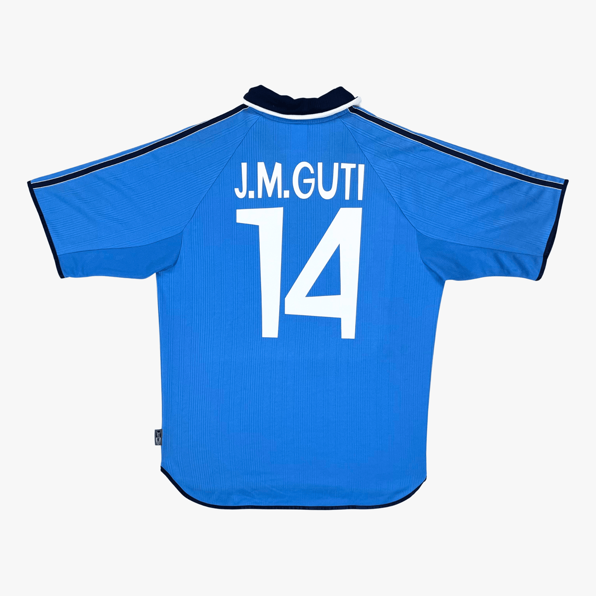 Vintage Real Madrid 1999-2000 Third football shirt with J.M. Guti 14 print, size M | Nostalgic Football Shirts
