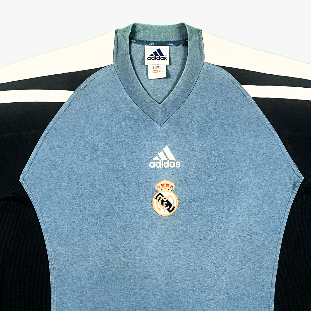 Authentic Adidas Real Madrid 2001-2002 Training shirt, size XL | Nostalgic Football Shirts