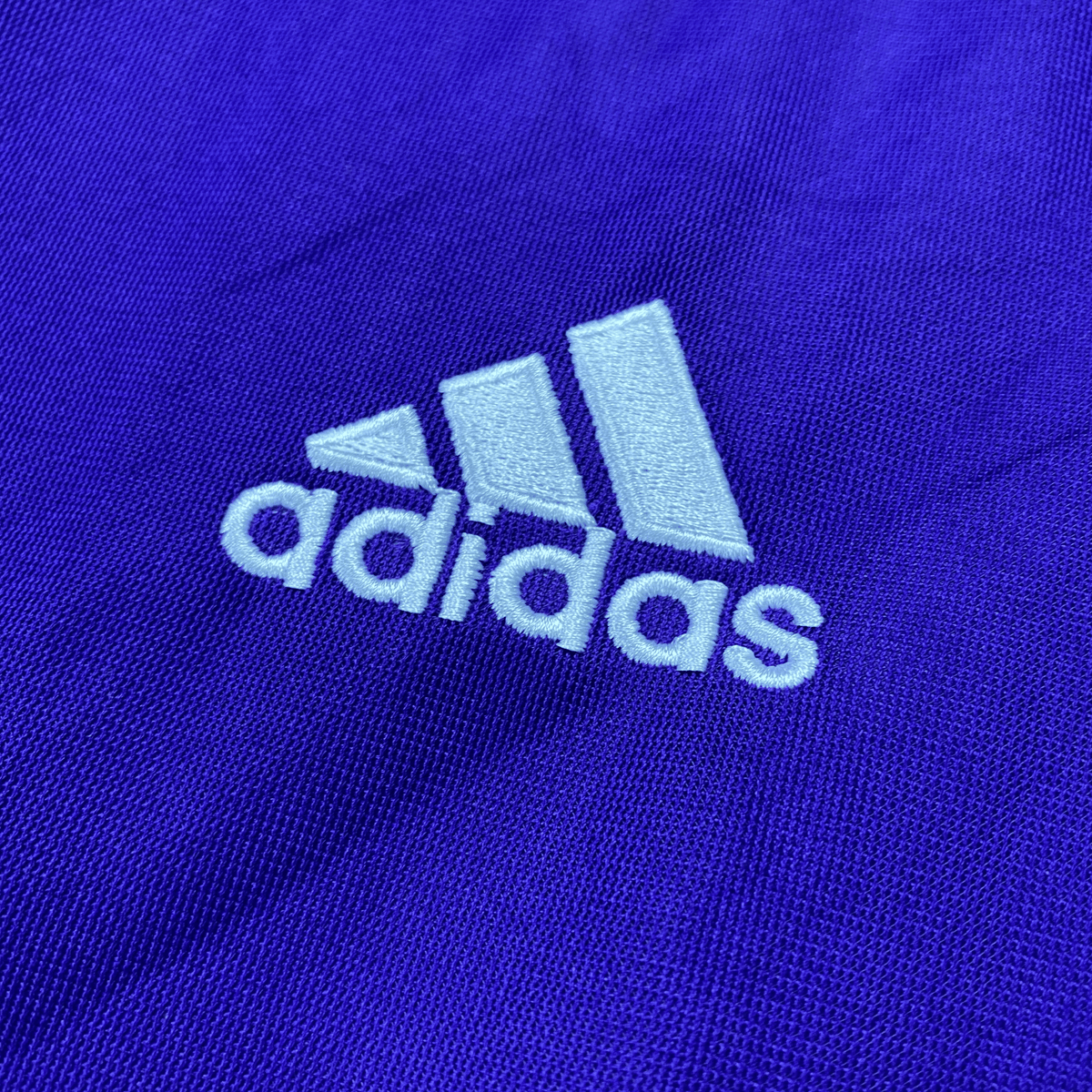 Authentic Adidas Real Madrid 2002-2003 Third shirt, Zidane 5 on the back, size L | Nostalgic Football Shirts