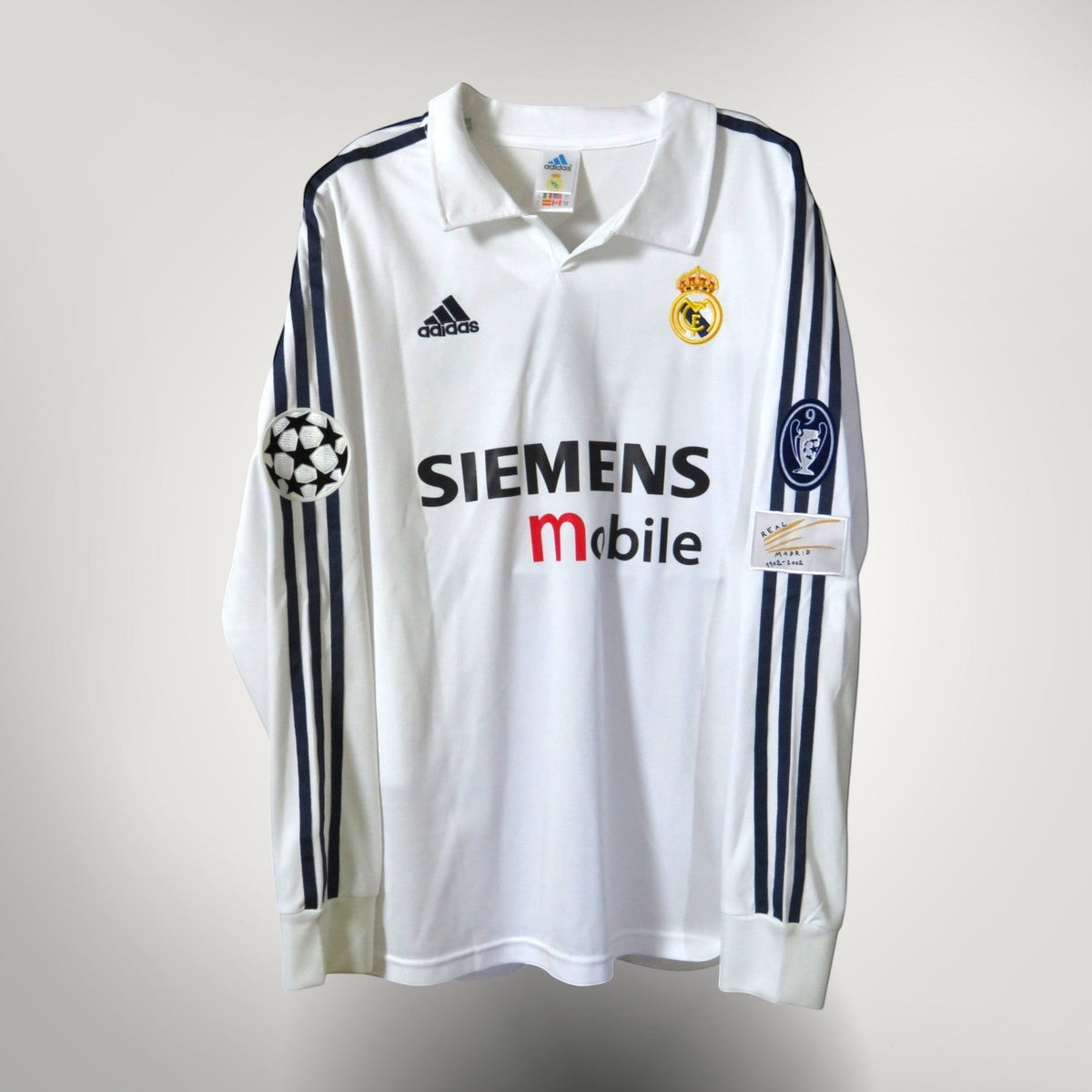 Authentic Adidas Real Madrid 2002-2003 Home shirt, Roberto Carlos 3 on the back, size L | Nostalgic Football Shirts