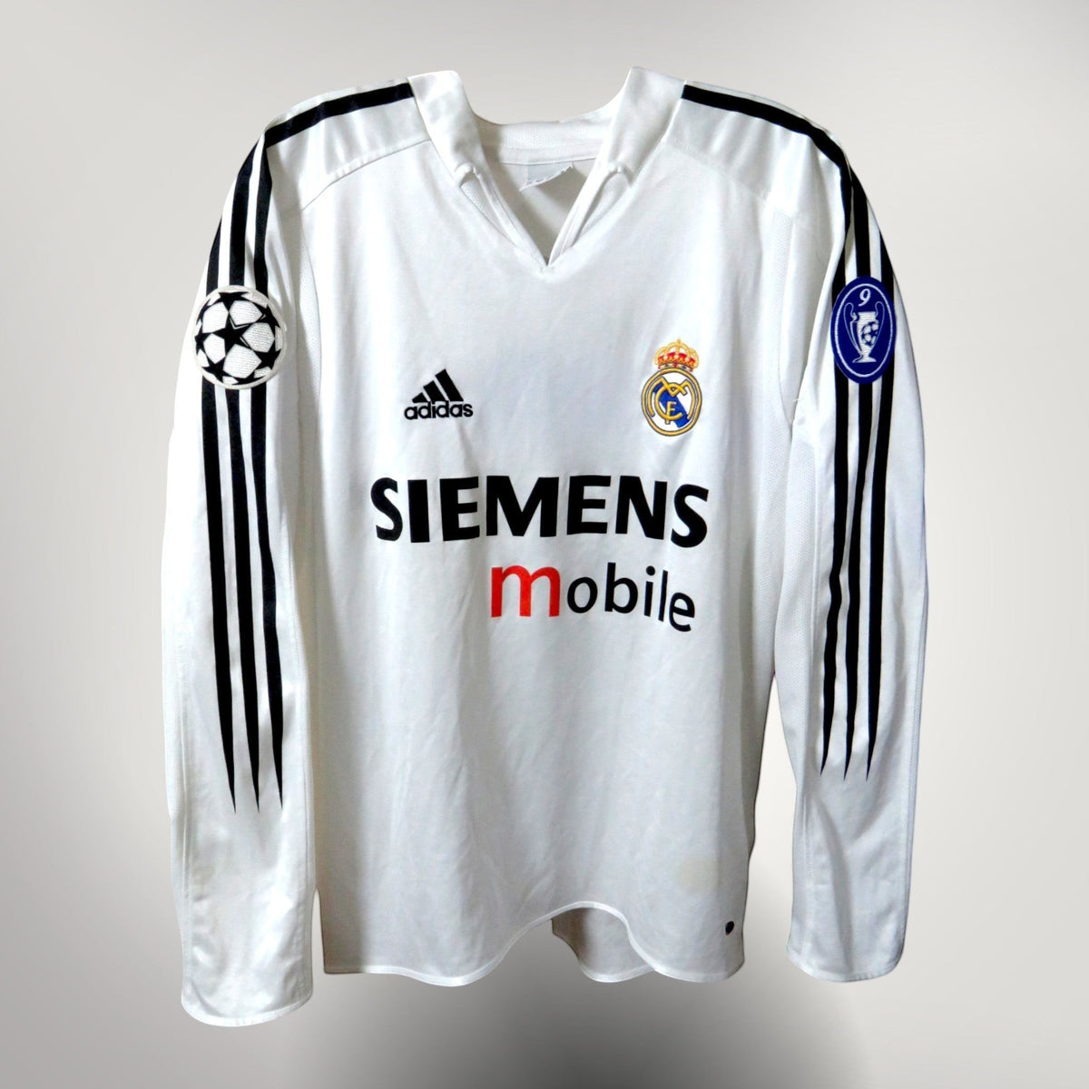 Authentic Adidas Real Madrid 2004-2005 Home longsleeve shirt, Zidane 5 on the back, size S | Nostalgic Football Shirts
