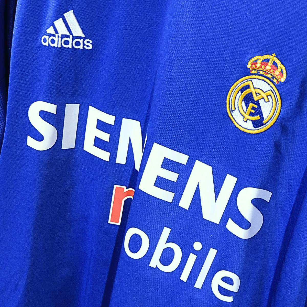 Original Real Madrid 2004-2005 Third football shirt, size XL, Raul 7 | Nostalgic Football Shirts